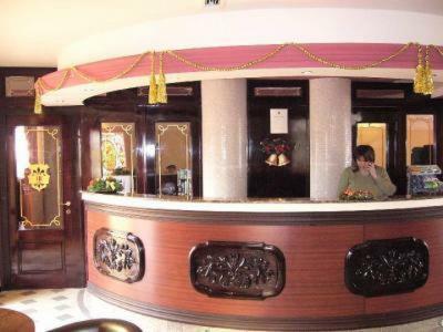 Hotel Imperial Caransebes Ngoại thất bức ảnh