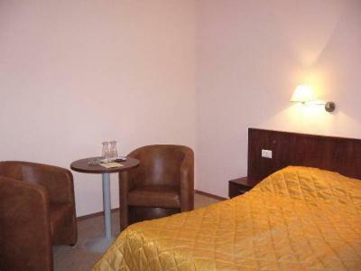 Hotel Imperial Caransebes Ngoại thất bức ảnh